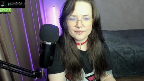 Red online show from 12-26-24, 09:26