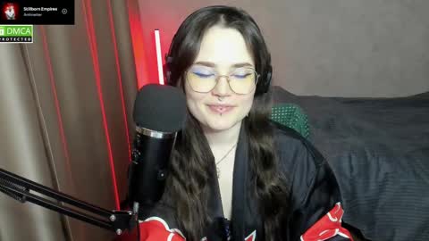 Red online show from 02-24-25, 04:36