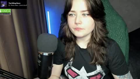 Red online show from 06-04-26, 08:59