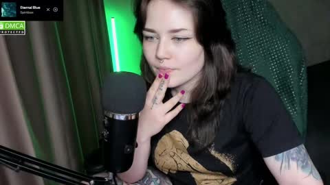 Red online show from 06-06-26, 06:34