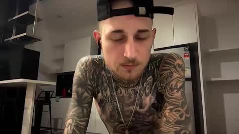 Snapshot of hellacozy chatting on 02-13-26, 01:18 hellacozy online show from 02-13-26, 01:18