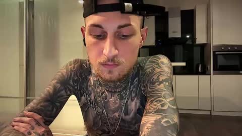 Snapshot of hellacozy chatting on 02-19-26, 05:31 hellacozy online show from 02-19-26, 05:31