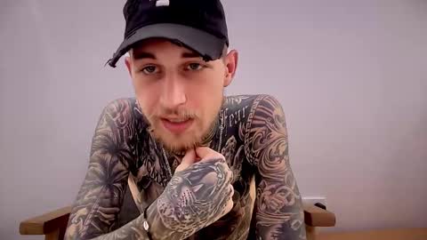 Snapshot of hellacozy chatting on 03-08-26, 02:04 hellacozy online show from 03-08-26, 02:04