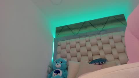 hellen_amazing online show from 12-14-24, 07:51