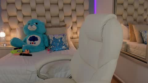 hellen_amazing online show from 12-27-24, 09:39