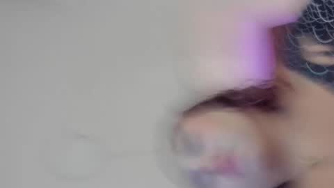 hellen_amazing online show from 02-17-25, 03:15