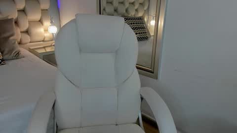 hellen_amazing online show from 02-27-25, 03:47