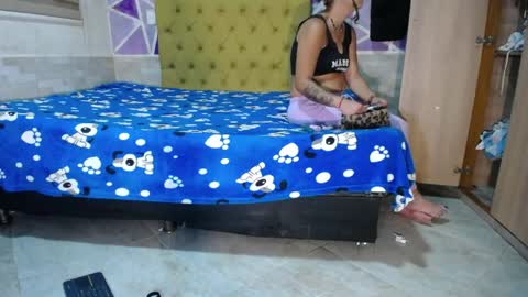Snapshot of hellen_maya chatting on 05-11-26, 07:00 hellen maya online show from 05-11-26, 07:00