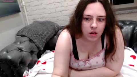 Hellen online show from 05-04-26, 05:53