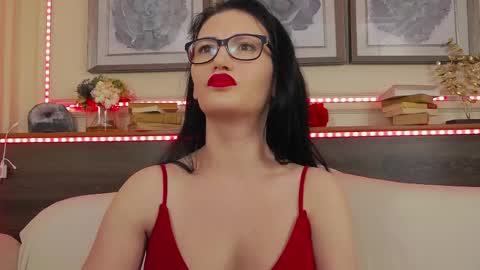    online show from 05-03-26, 02:28