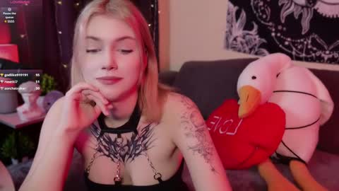 Snapshot of hellenhornny chatting on 02-25-25, 12:55 HellenHorny online show from 02-25-25, 12:55
