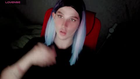 Helen Spellman online show from 10-18-25, 04:41