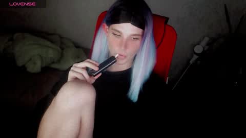 Helen Spellman online show from 10-23-25, 04:17