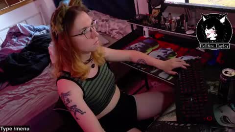 Hayley online show from 07-12-26, 12:12