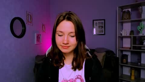 Snapshot of helli_belli chatting on 03-10-25, 08:34 Helli online show from 03-10-25, 08:34