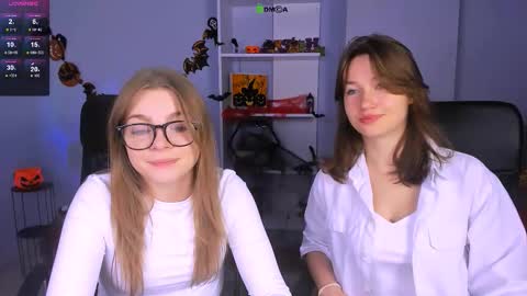 Snapshot of helli_belli chatting on 10-25-25, 07:19 Helli online show from 10-25-25, 07:19