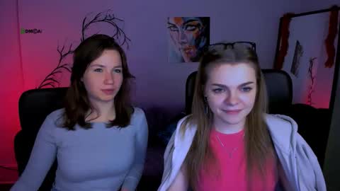 Helli online show from 11-21-25, 08:29