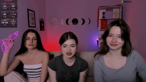 Helli online show from 05-10-26, 07:19