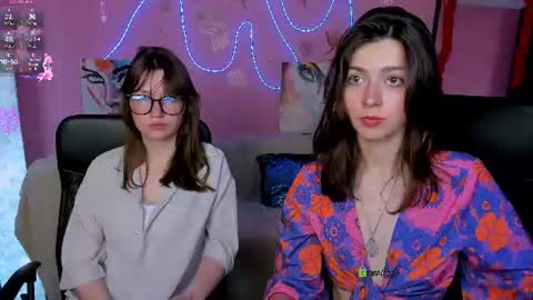 Helli online show from 06-11-26, 02:53