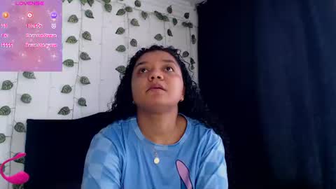 Snapshot of hello_candy chatting on 06-28-26, 09:32 Candy online show from 06-28-26, 09:32
