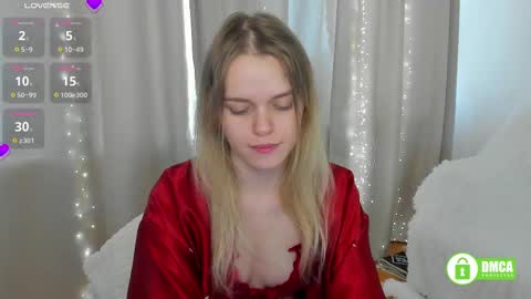 Lily online show from 03-08-25, 11:37