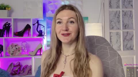 Snapshot of hello_lisha chatting on 01-20-25, 08:09 Alisia Monday to Friday from 10 am to 4 pm GMT 2 online show from 01-20-25, 08:09