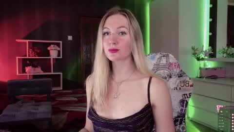 Snapshot of hello_lisha chatting on 10-16-25, 08:26 Alisia Monday to Friday from 10 am to 4 pm GMT 2 online show from 10-16-25, 08:26