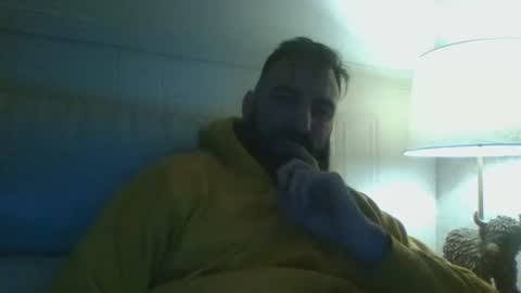 hellobunbunx0 online show from 12-14-25, 09:41