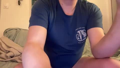 Snapshot of hellohowareyou66 chatting on 01-14-26, 12:38 hellohowareyou66 online show from 01-14-26, 12:38