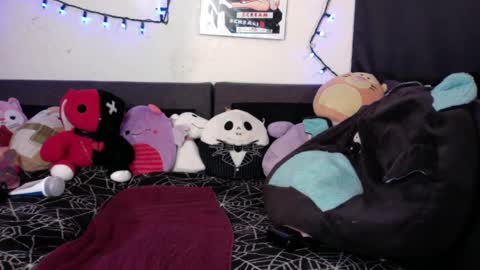 Snapshot of hellrazorbabexxx chatting on 12-16-24, 03:19 hellrazorbabexxx online show from 12-16-24, 03:19