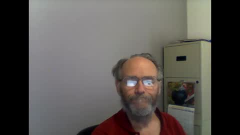 Snapshot of helopilot01 chatting on 10-18-25, 05:46 helopilot01 online show from 10-18-25, 05:46