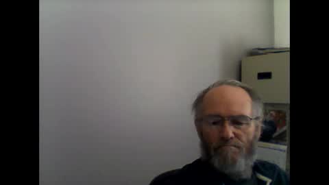 Snapshot of helopilot01 chatting on 11-02-25, 05:15 helopilot01 online show from 11-02-25, 05:15