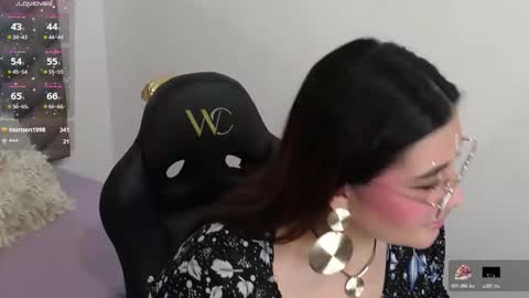 Snapshot of heluejamil chatting on 10-24-25, 05:42 Zahira online show from 10-24-25, 05:42