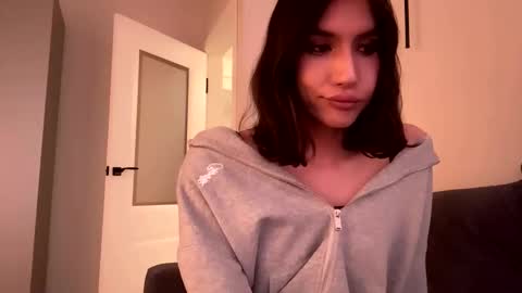 Eva online show from 03-21-26, 08:30