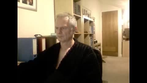 Snapshot of henri1964 chatting on 09-18-25, 11:18 henri1964 online show from 09-18-25, 11:18