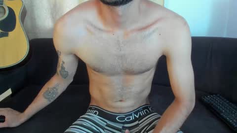 henrik_senn online show from 09-18-25, 08:33