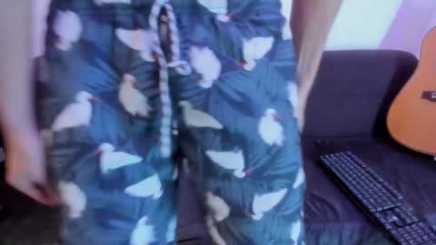 henrik_senn online show from 03-14-26, 04:07