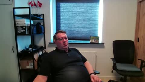 henrikrp1971 online show from 03-20-26, 03:06