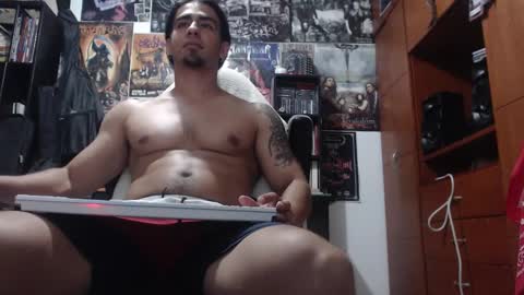 Snapshot of henry_barbarian_ chatting on 01-11-25, 11:46 Henry Barbarian online show from 01-11-25, 11:46