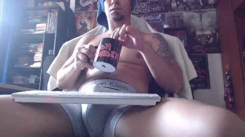 Snapshot of henry_barbarian_ chatting on 01-12-25, 09:08 Henry Barbarian online show from 01-12-25, 09:08