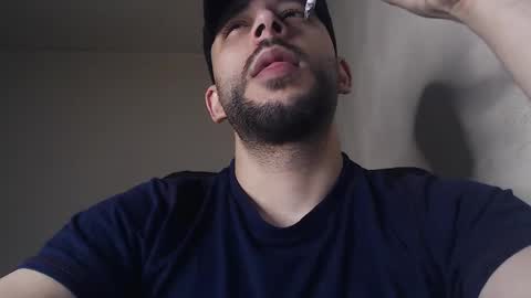 HenryAxe online show from 05-22-26, 02:12
