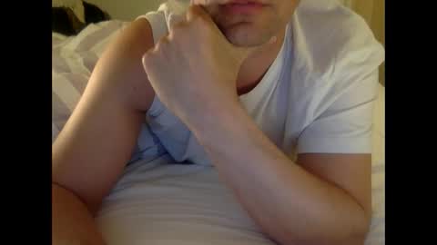 Snapshot of henryhipster chatting on 11-14-25, 04:49 Henryhipster sub spank useme new Europe Twink kiss first fit kinky naughty online show from 11-14-25, 04:49