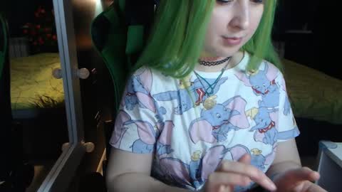 Snapshot of hentaishiing chatting on 02-08-25, 06:55 Hentaishiing online show from 02-08-25, 06:55