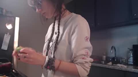 Shianne Siren online show from 05-05-26, 07:11