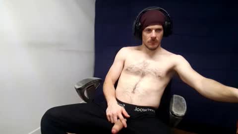 Snapshot of herbigo4 chatting on 03-01-25, 09:48 herbigo88 snaap online show from 03-01-25, 09:48