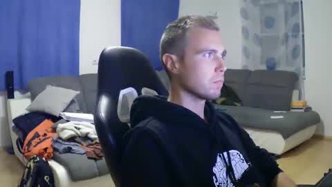 John Pearl online show from 09-24-25, 07:28