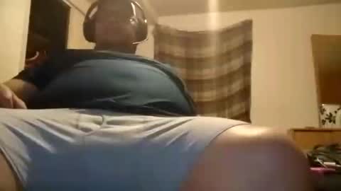 Snapshot of hereforbootyyy chatting on 01-25-25, 08:21 Hereforbootyyyy online show from 01-25-25, 08:21