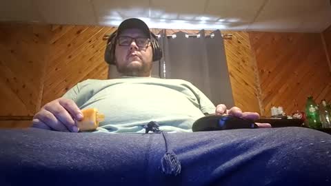 Snapshot of hereforbootyyy chatting on 03-15-26, 03:18 Hereforbootyyyy online show from 03-15-26, 03:18