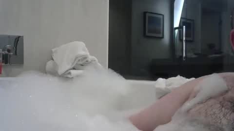 Snapshot of heres_sean chatting on 09-17-25, 07:10 heres_sean online show from 09-17-25, 07:10