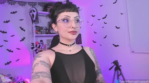  Marie  online show from 01-10-25, 03:18